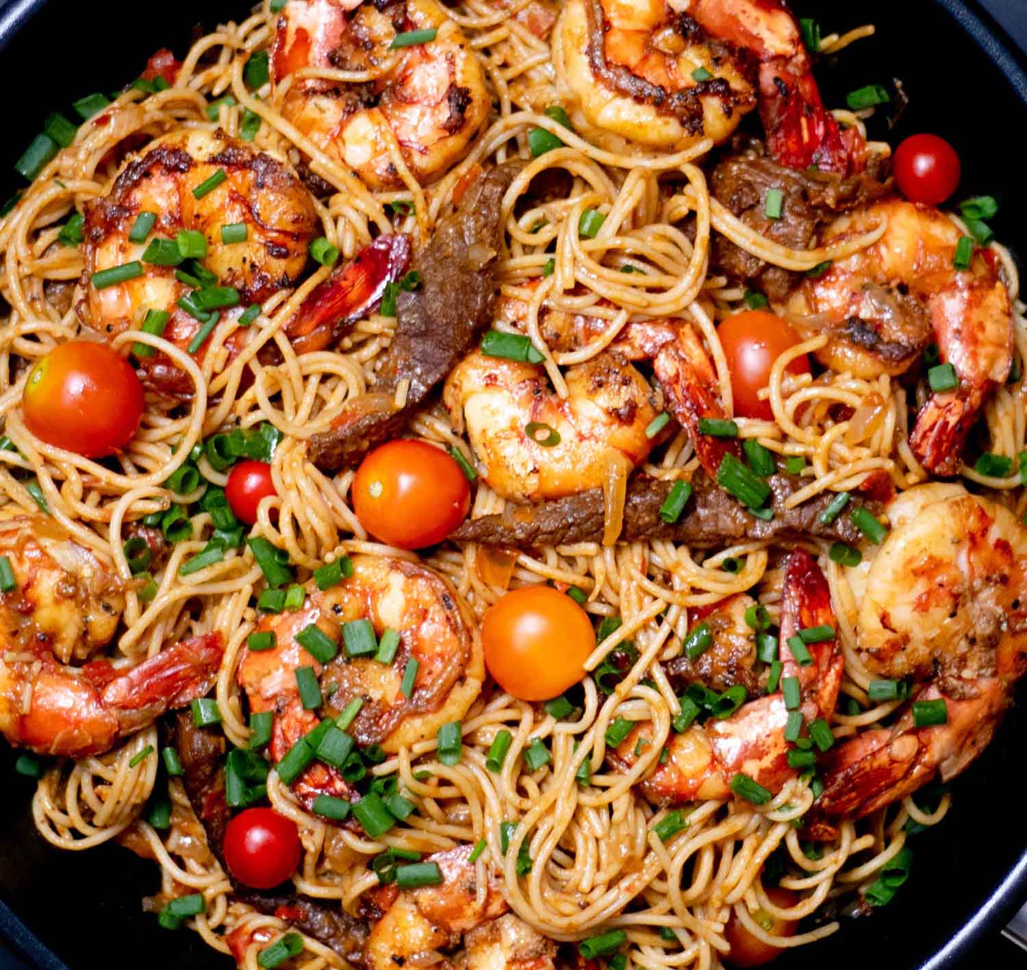 Shrimp Yakisoba close-up.